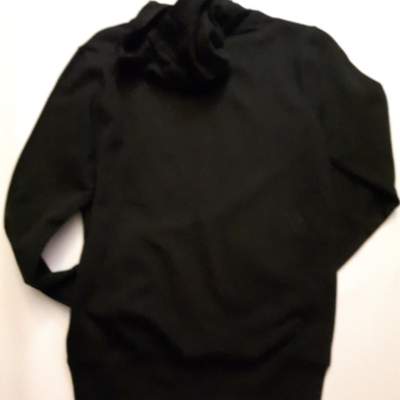 Team Canada Hoodie Black NWT Small 🍁 - Picture 3 of 3